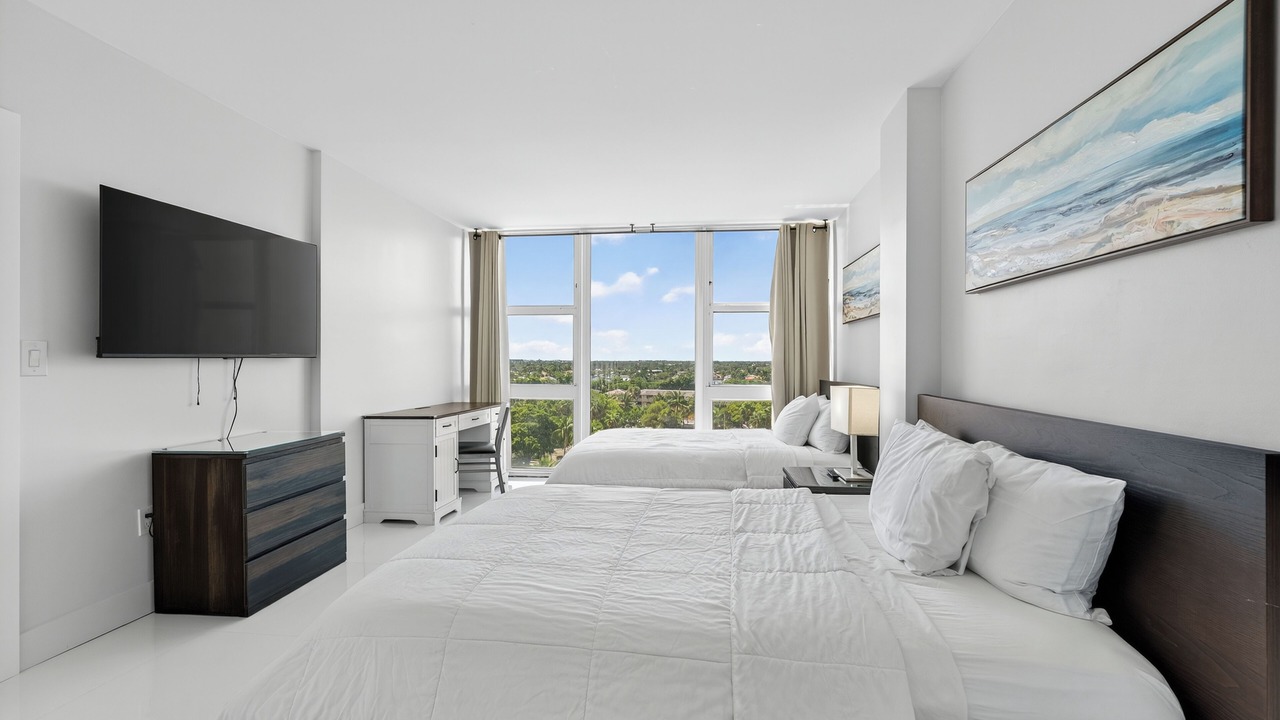 Photo of Bedroom in Bermuda Riviera