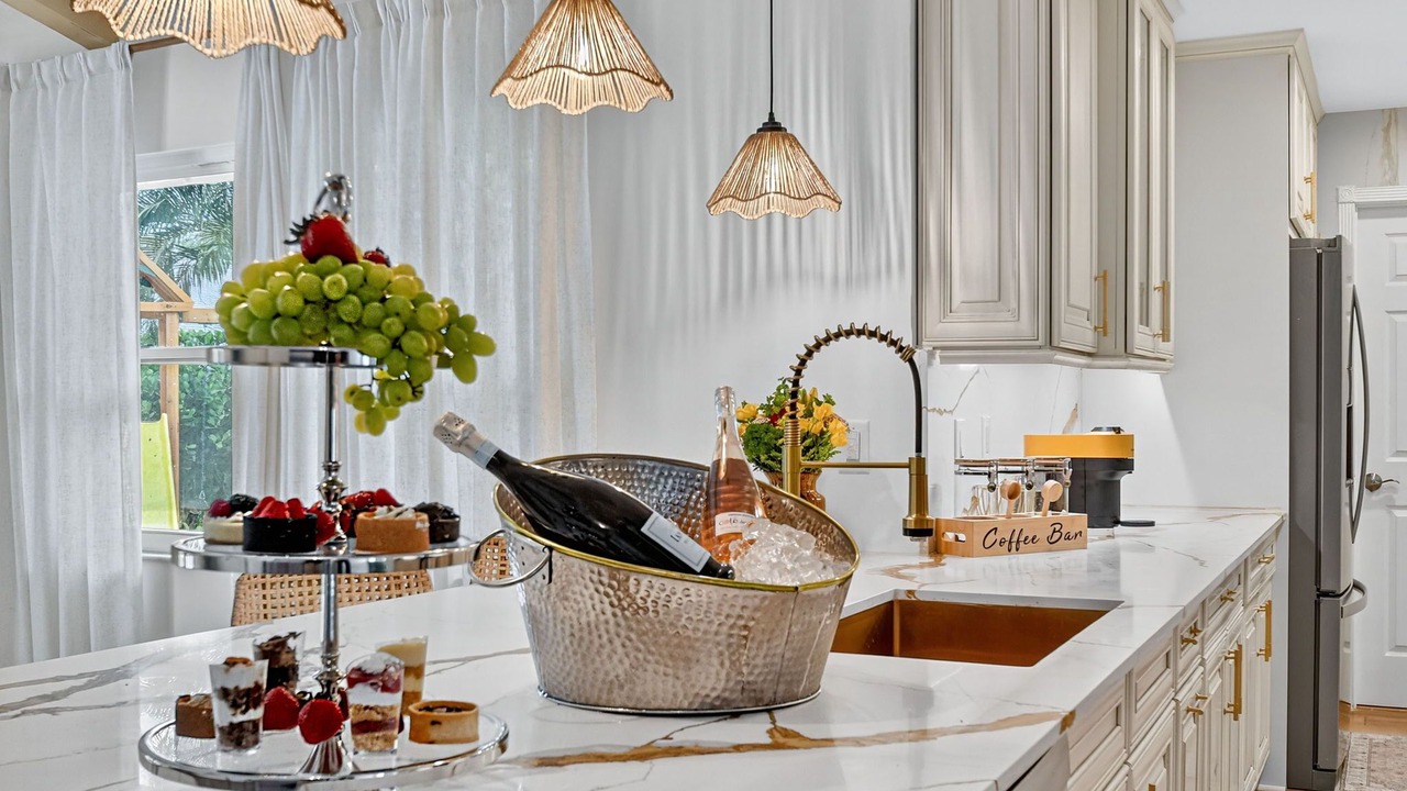 Photo of Kitchen in Tropic Palms