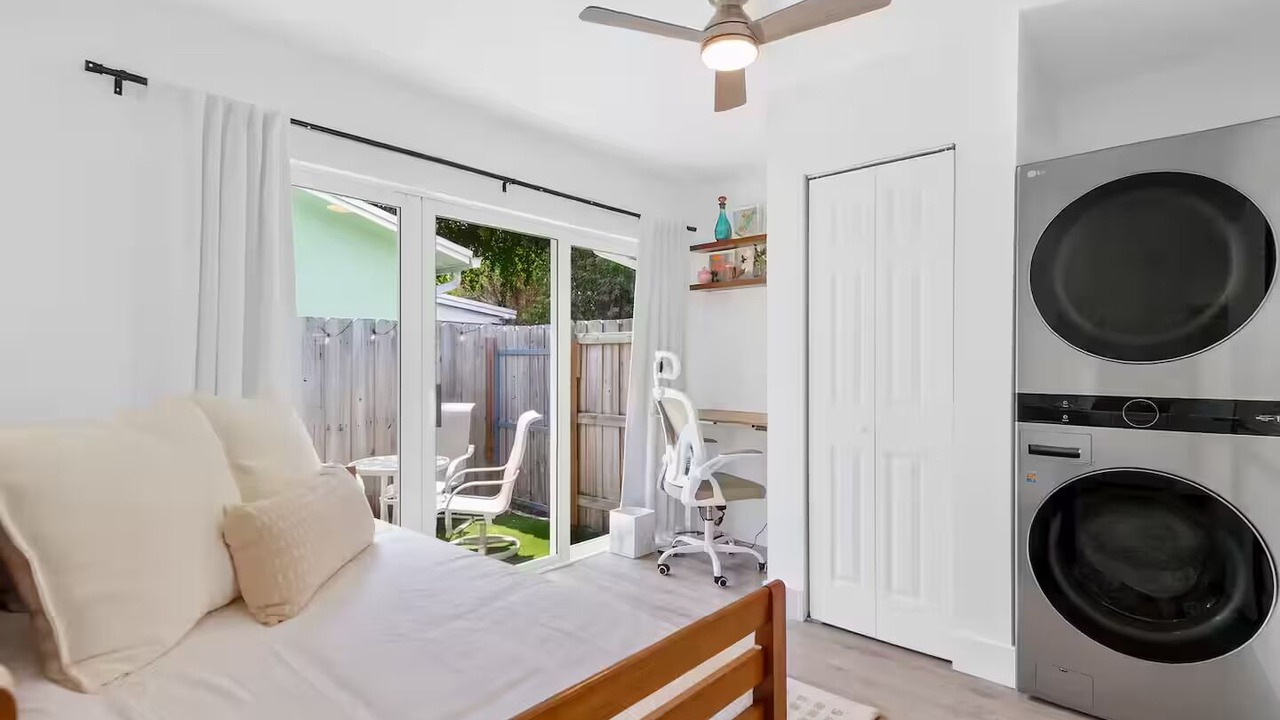 Photo of Bedroom in Lake Ridge