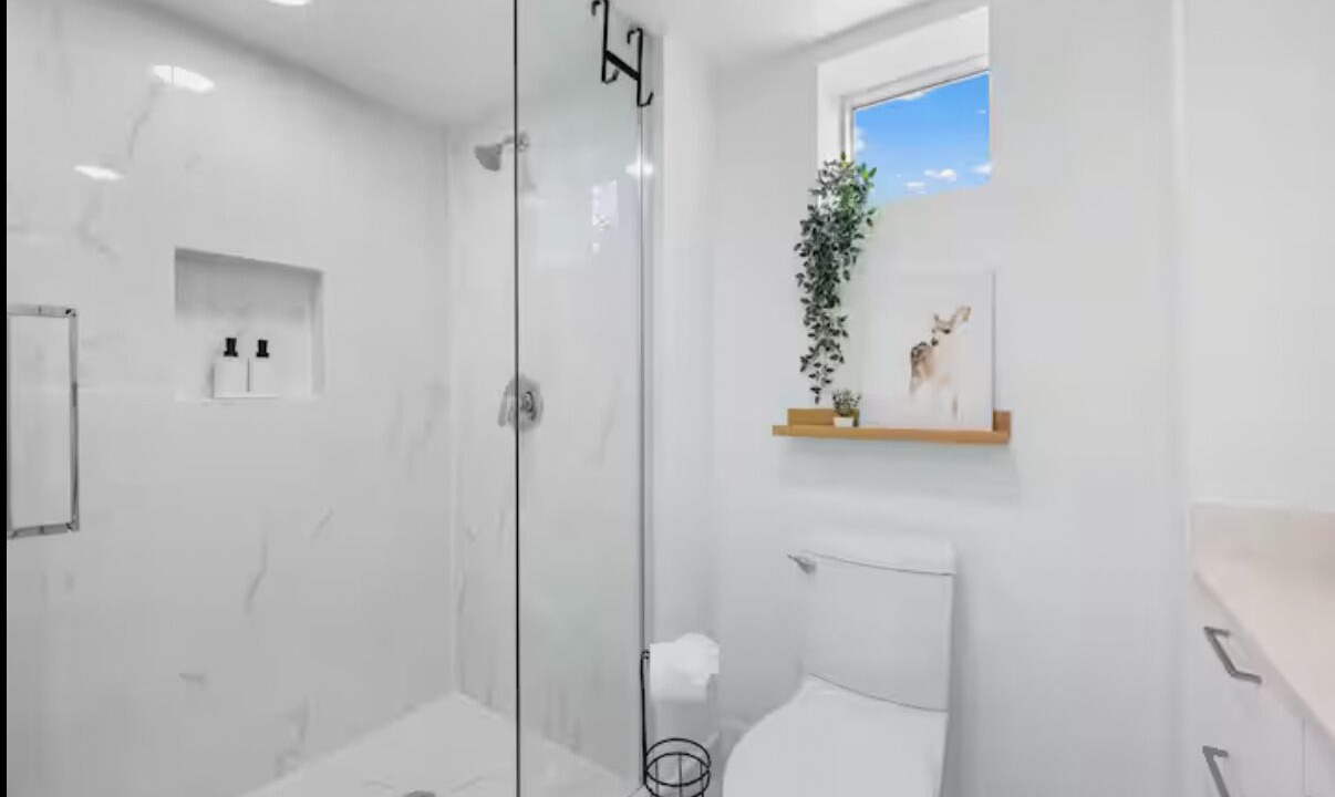 Photo of Bathroom in Downtown Hollywood