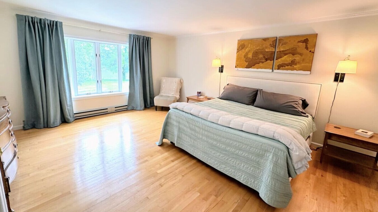 Photo of Bedroom in Unionville