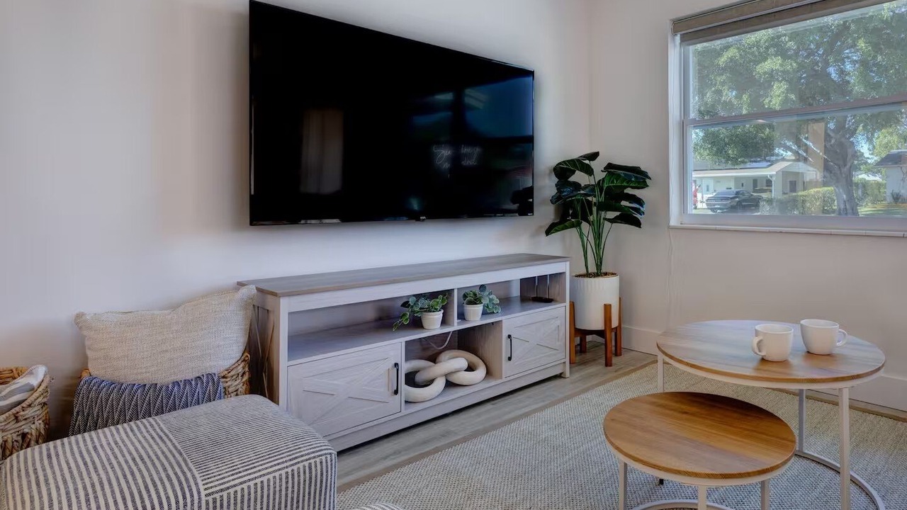 Photo of Livingroom in Deerfield Beach