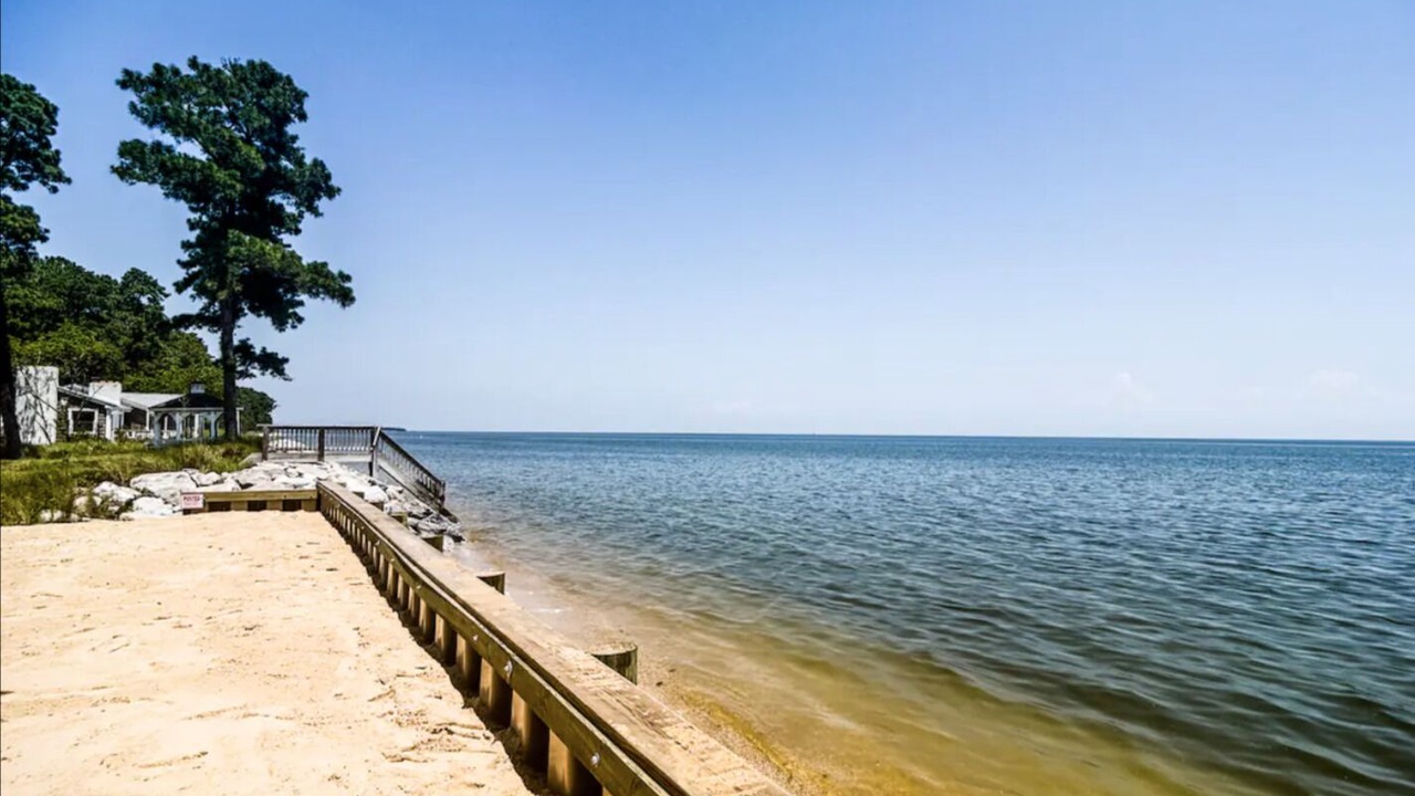 Photo of Others in Point Lookout