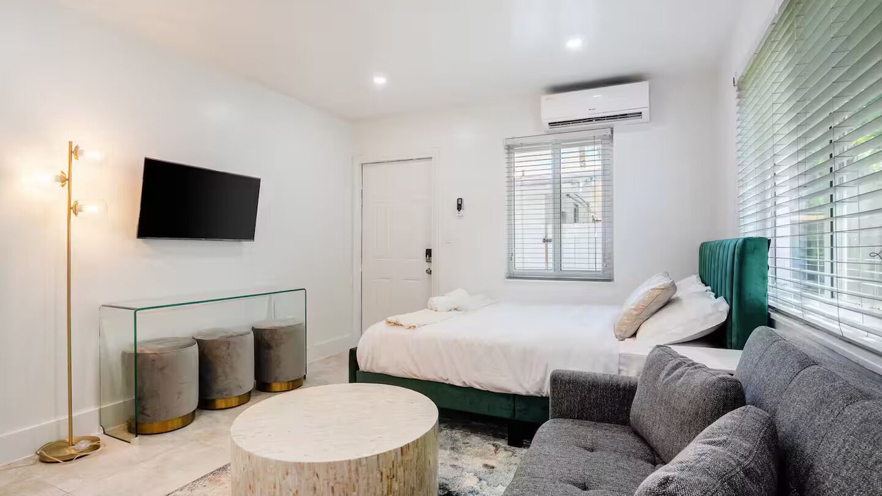 Photo of Bedroom in Little Haiti