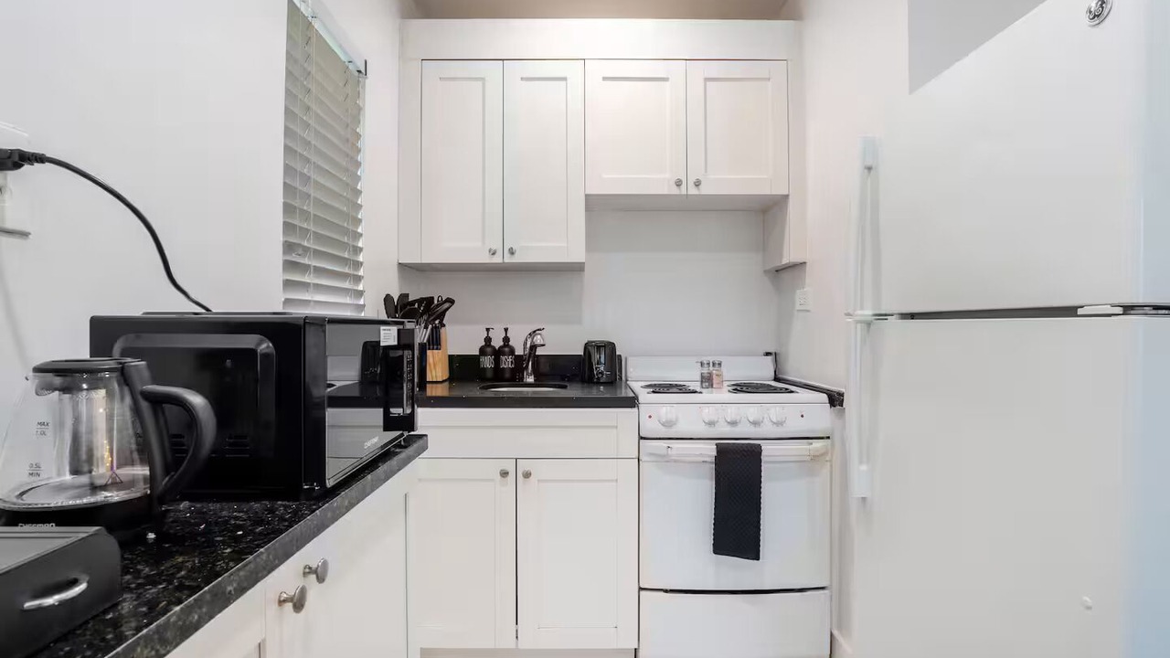 Photo of Kitchen in Little Haiti