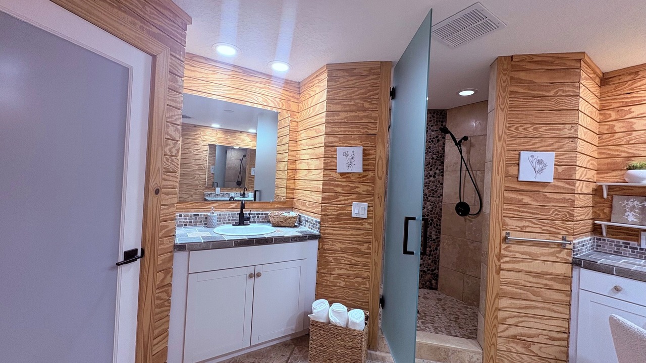 Photo of Bathroom in Lake Worth