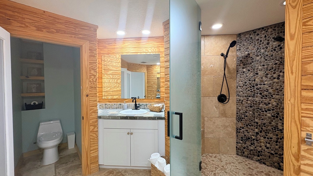 Photo of Bathroom in Lake Worth