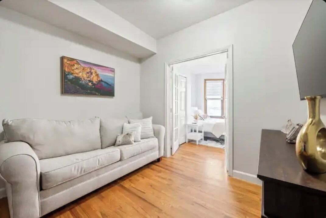 Photo of Livingroom in Weehawken