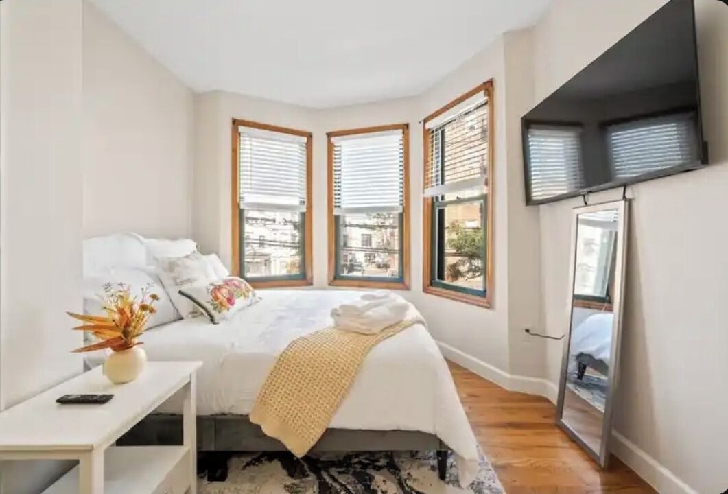 Photo of Bedroom in Weehawken