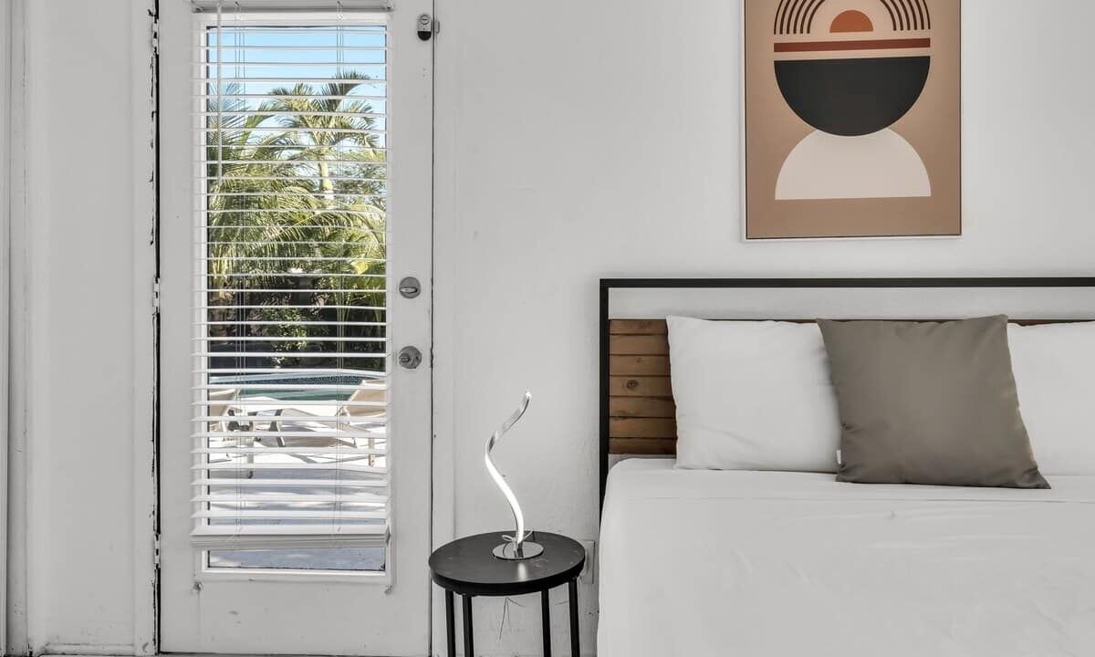 Photo of Bedroom in Middle River Terrace