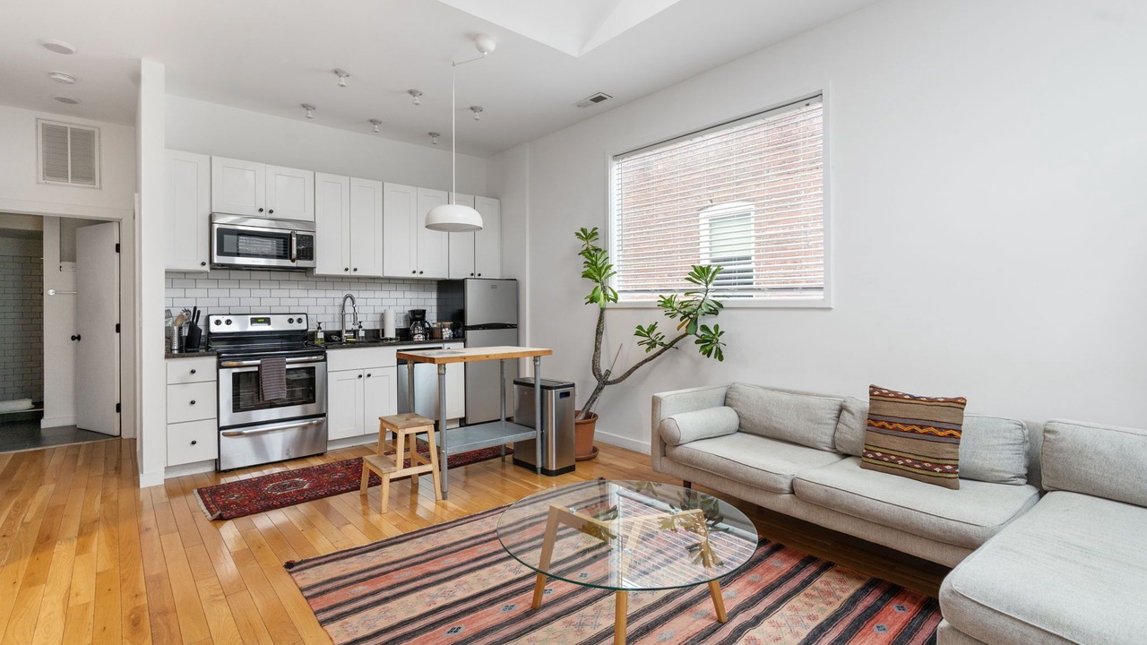 Photo of Bedroom in Monroe Ward