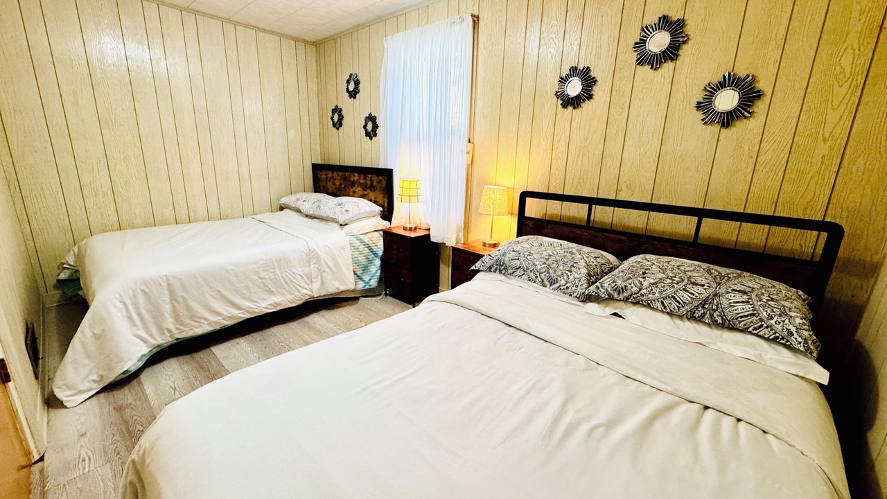 Photo of Bedroom in Niagara Falls