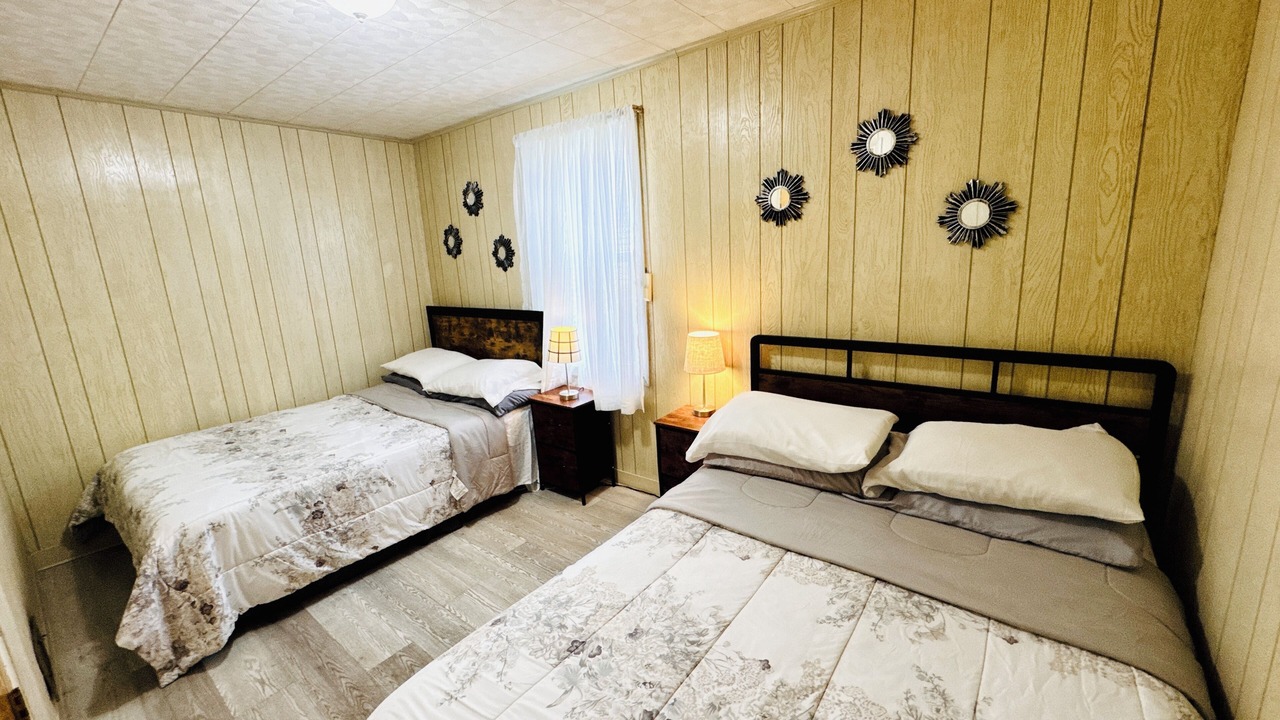 Photo of Bedroom in Niagara Falls
