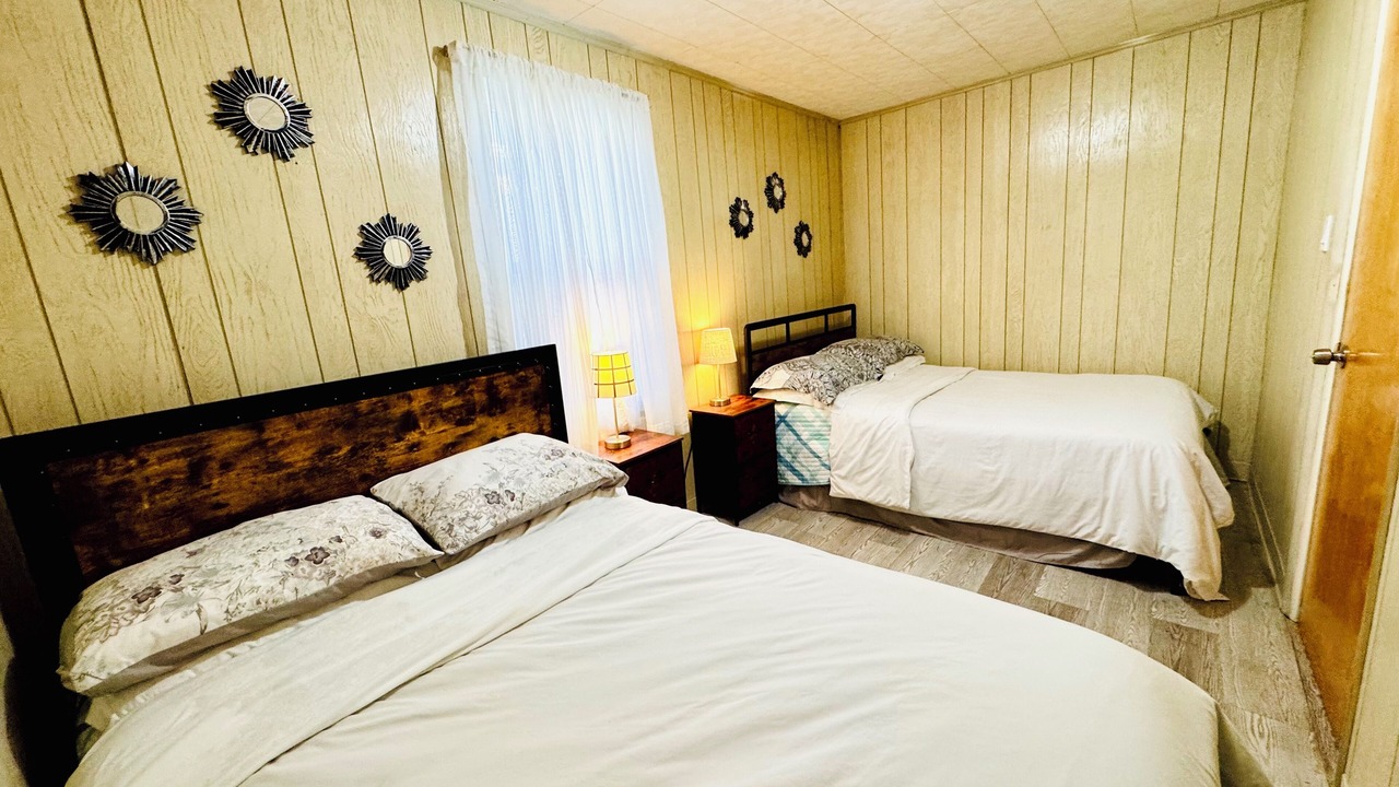 Photo of Bedroom in Niagara Falls