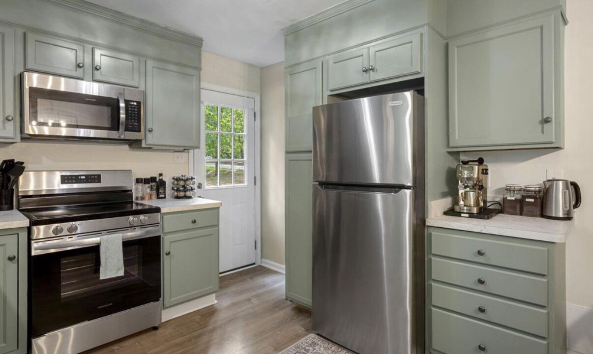 Photo of Kitchen in Lusby