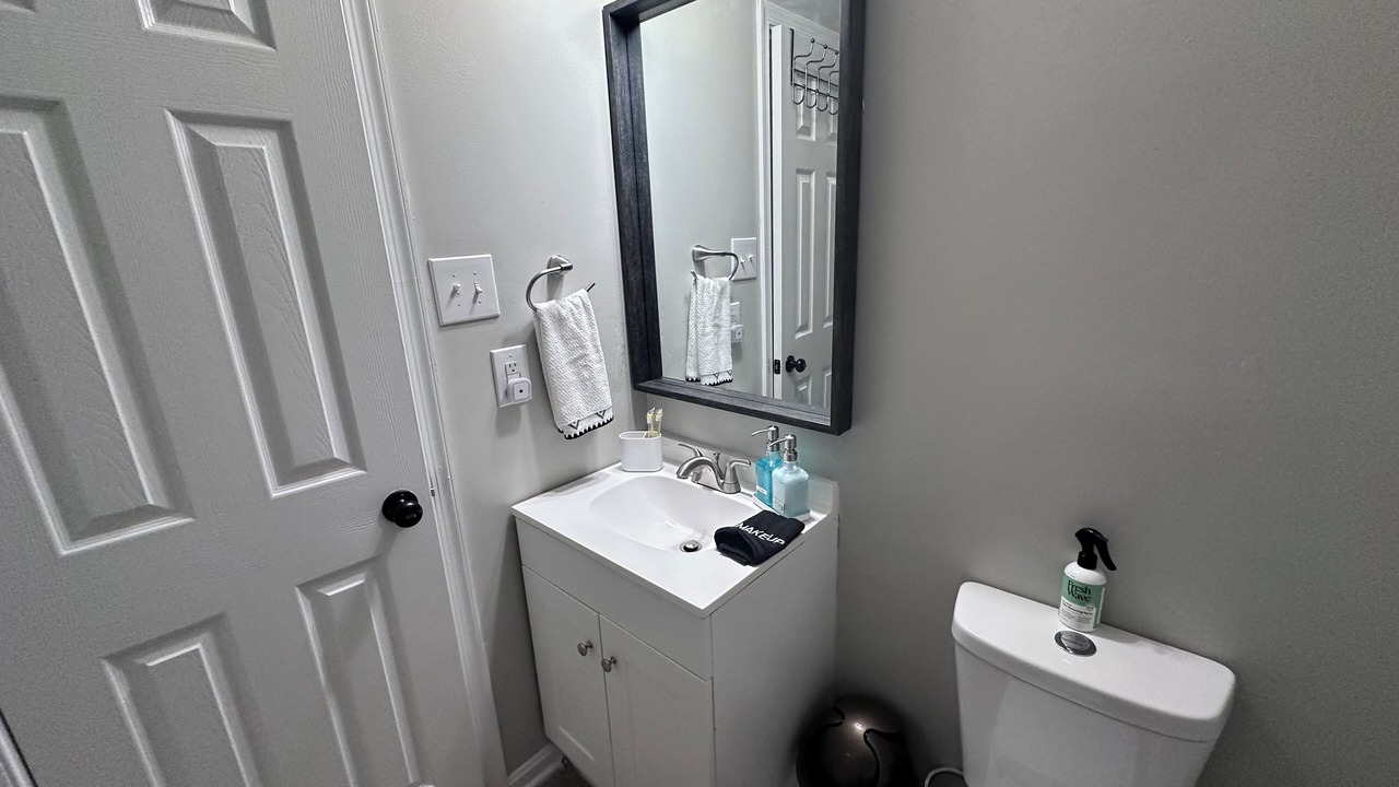 Photo of Bathroom in Lusby