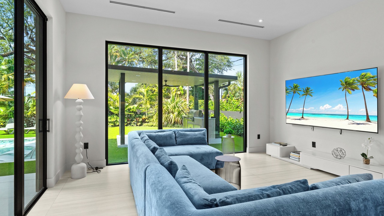 Photo of Livingroom in North Miami Beach