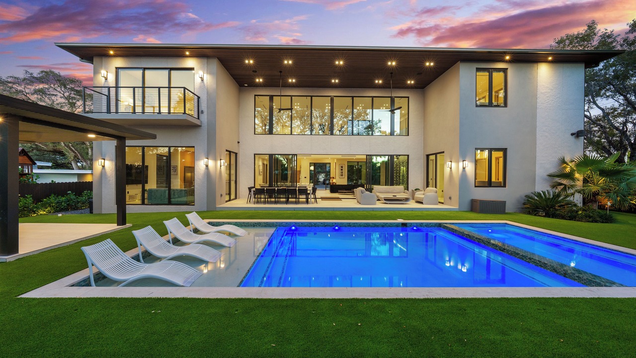 Photo of Outdoor in North Miami Beach
