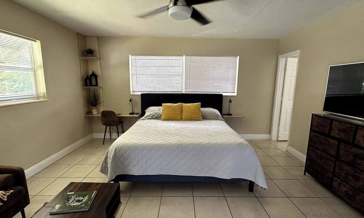 Photo of Bedroom in North Miami
