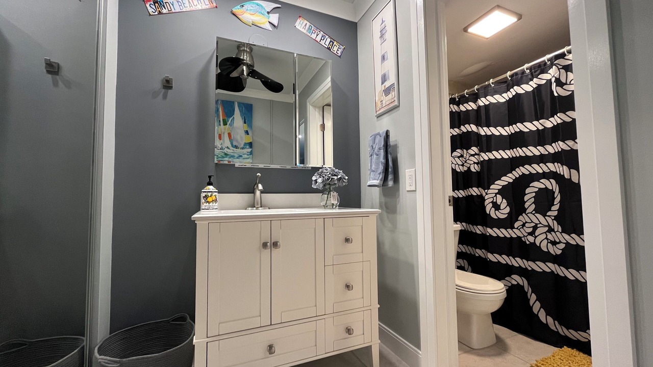 Photo of Bathroom in Lauderdale-by-the-Sea