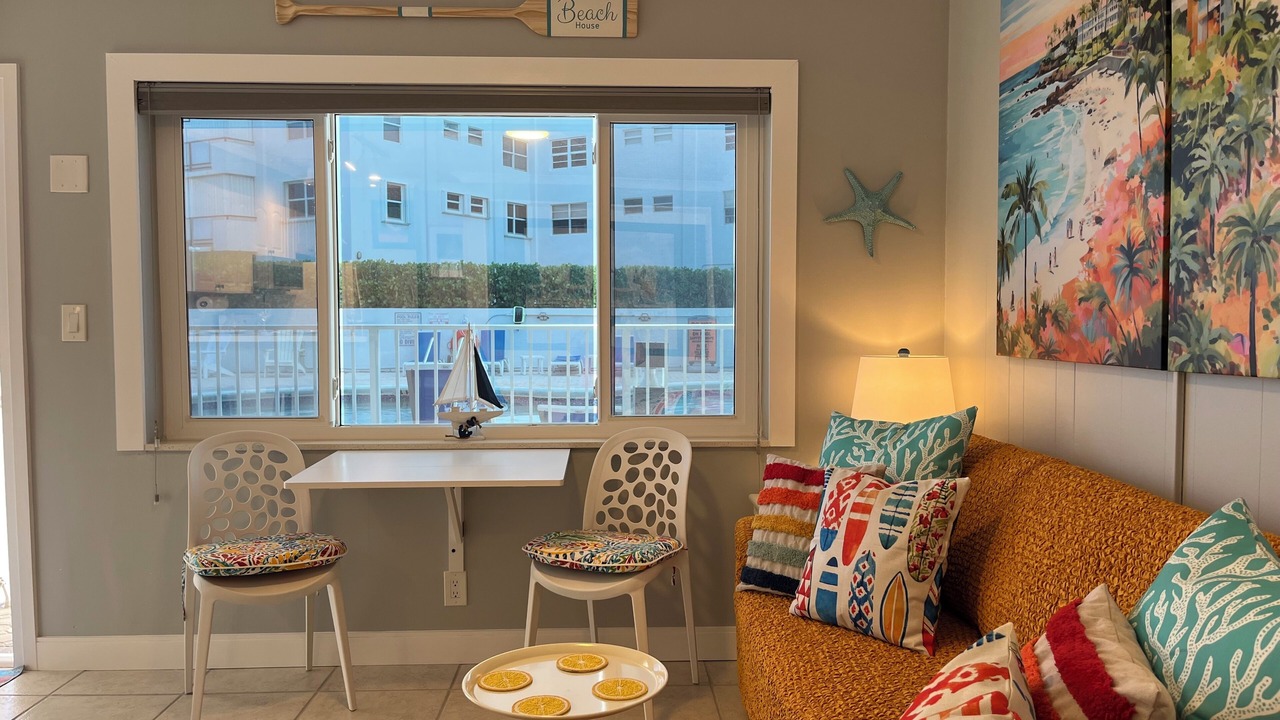 Photo of Livingroom in Lauderdale-by-the-Sea