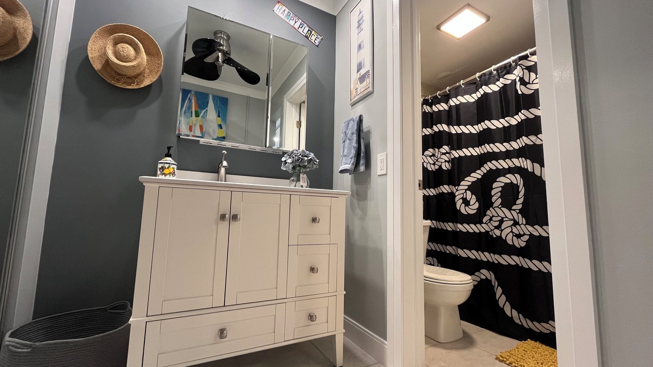 Photo of Bathroom in Lauderdale-by-the-Sea