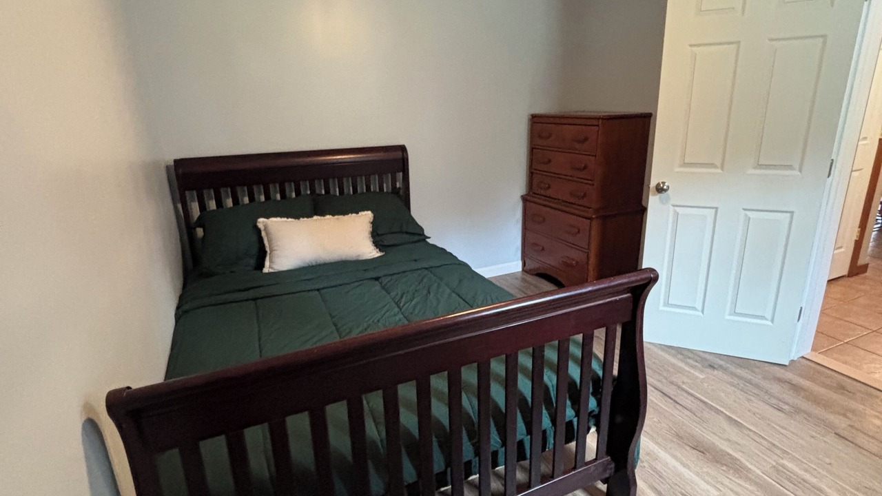 Photo of Bedroom in Pittsfield