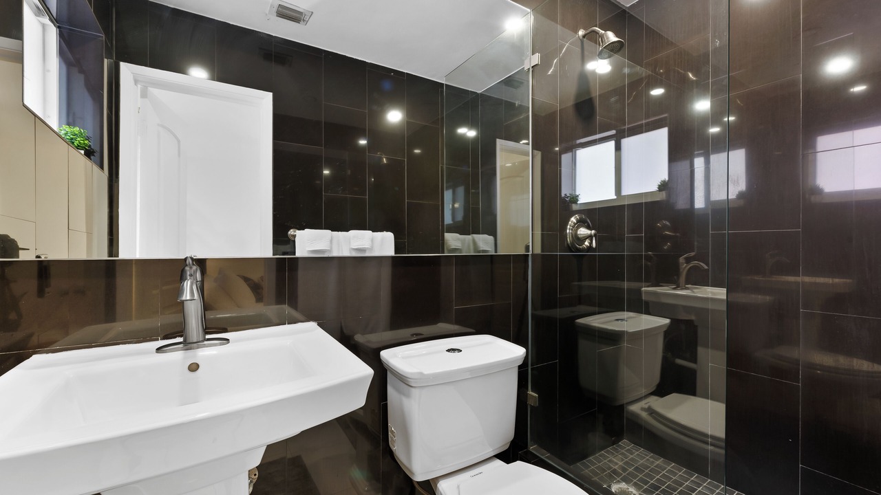 Photo of Bathroom in North Corals