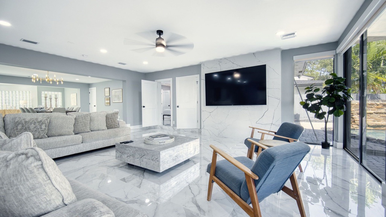 Photo of Livingroom in Riverside Park