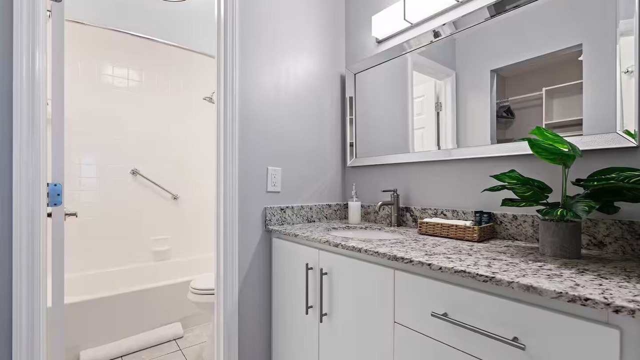 Photo of Bathroom in East Boca Raton
