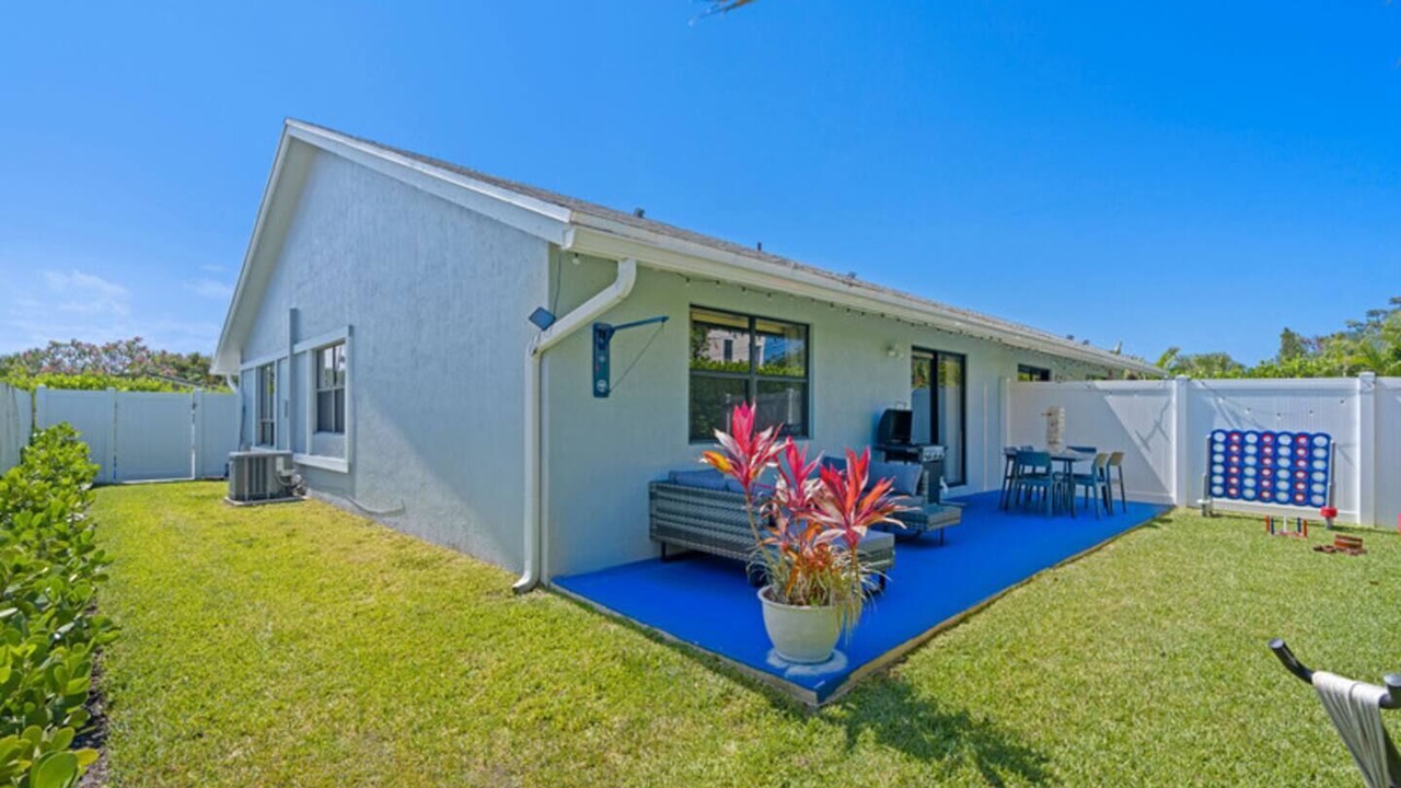 Photo of Outdoor in East Boca Raton