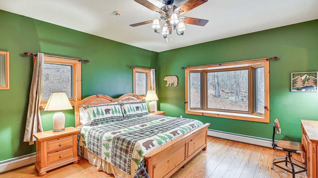 Photo of Bedroom in Gloversville