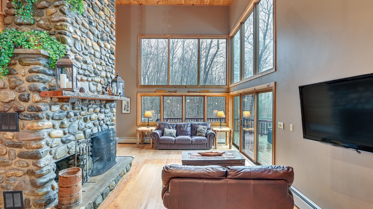 Photo of Livingroom in Gloversville