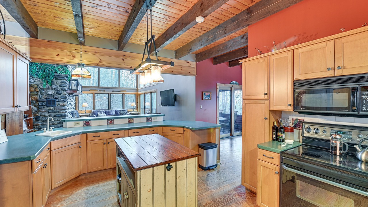 Photo of Kitchen in Gloversville