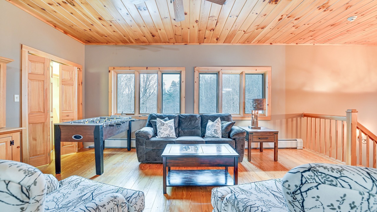 Photo of Livingroom in Gloversville