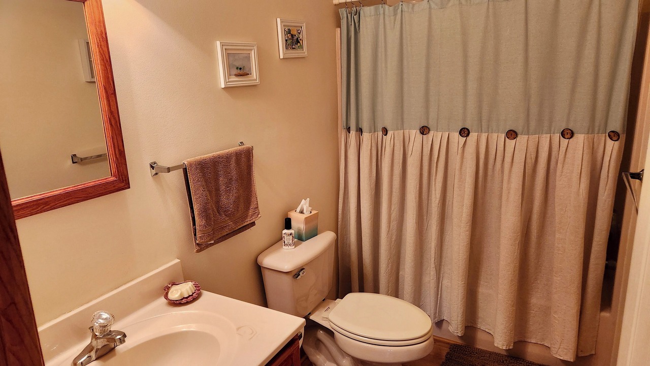 Photo of Bathroom in Rock Hall