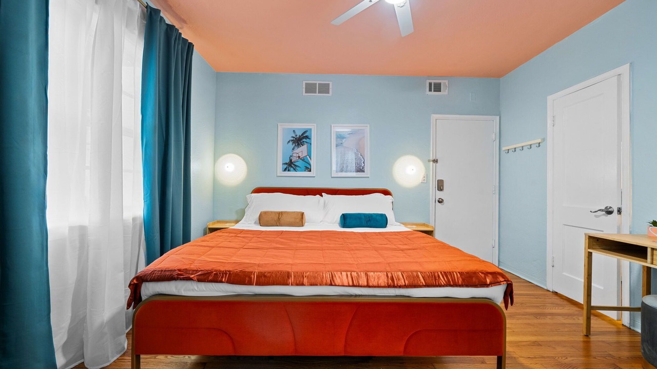 Photo of Bedroom in North Beach