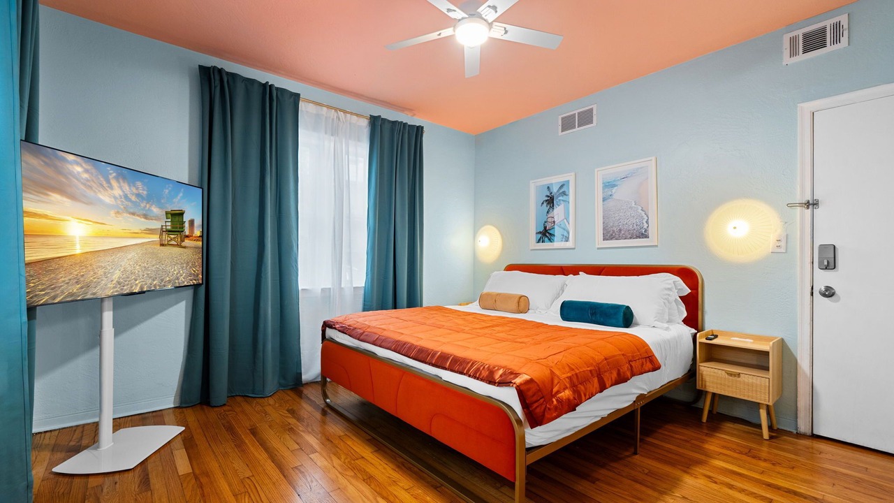 Photo of Bedroom in North Beach