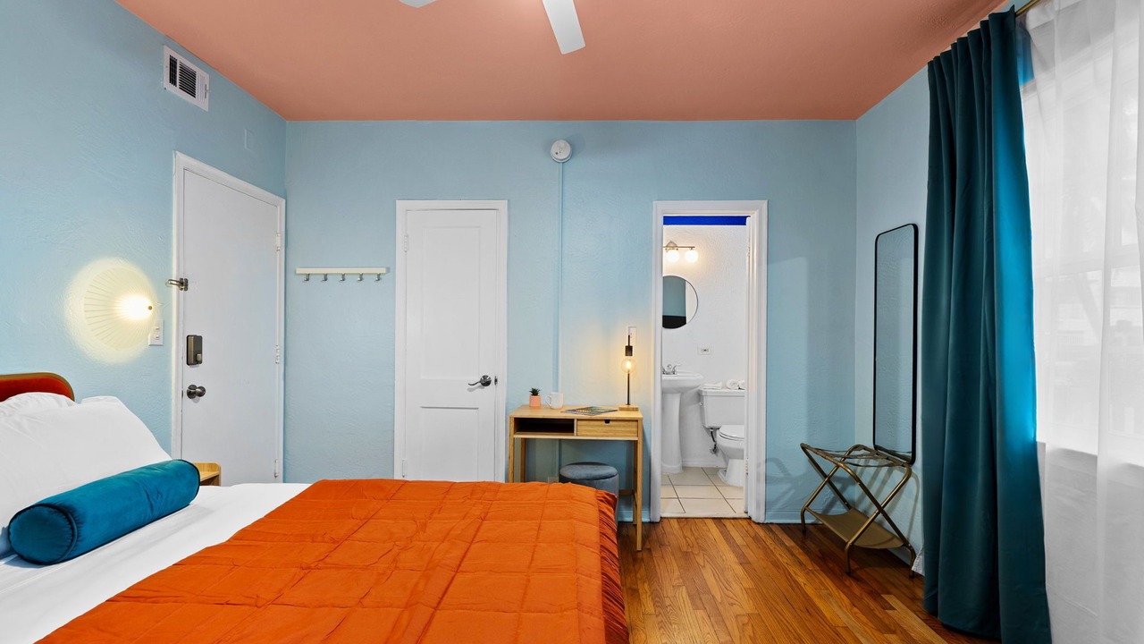 Photo of Bedroom in North Beach