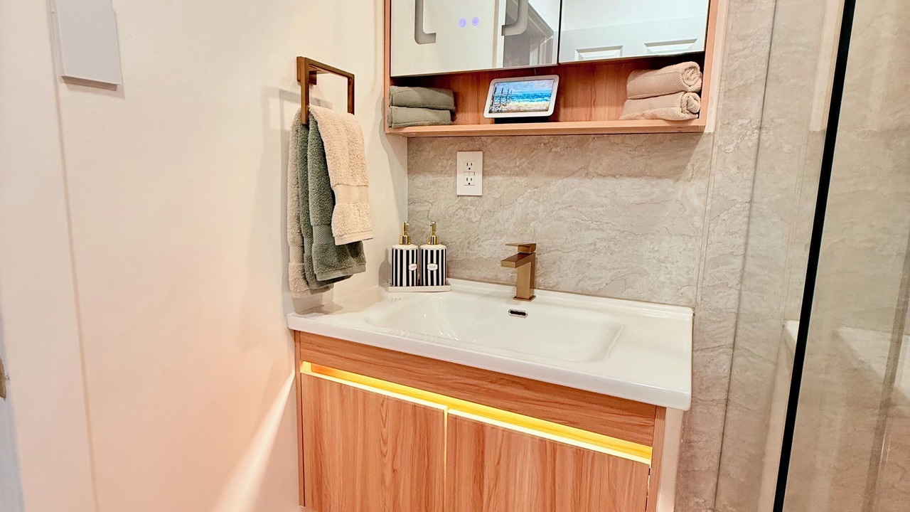 Photo of Bathroom in West Hills