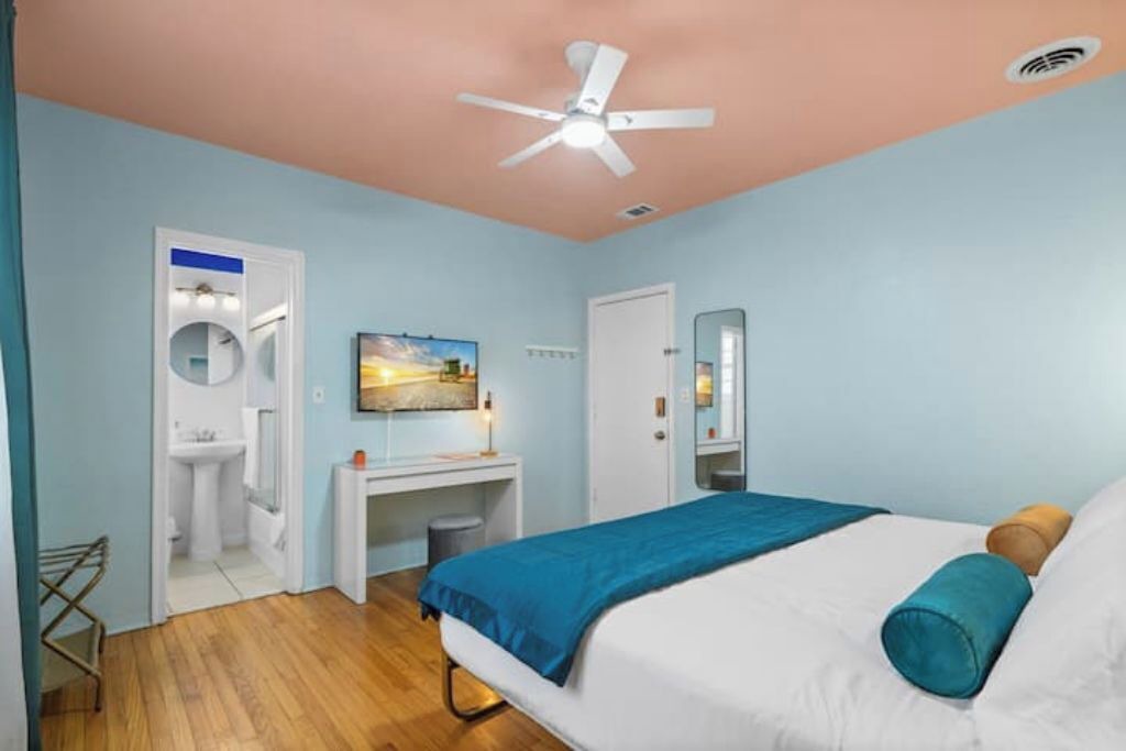 Photo of Bedroom in North Beach