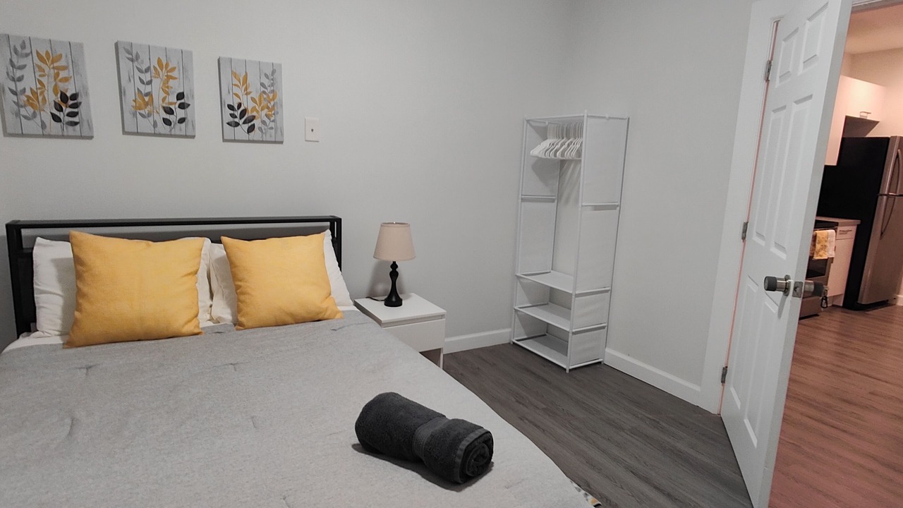 Photo of Bedroom in Allapattah