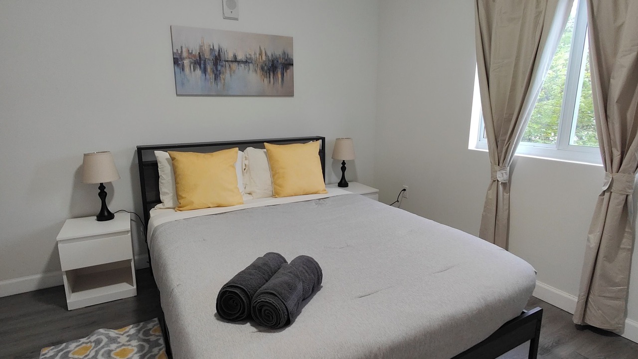 Photo of Bedroom in Allapattah