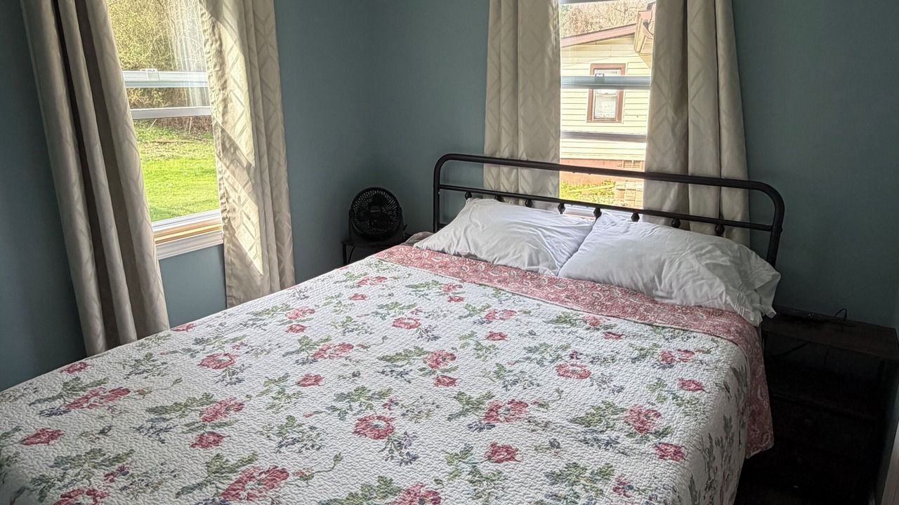 Photo of Bedroom in Webster Springs