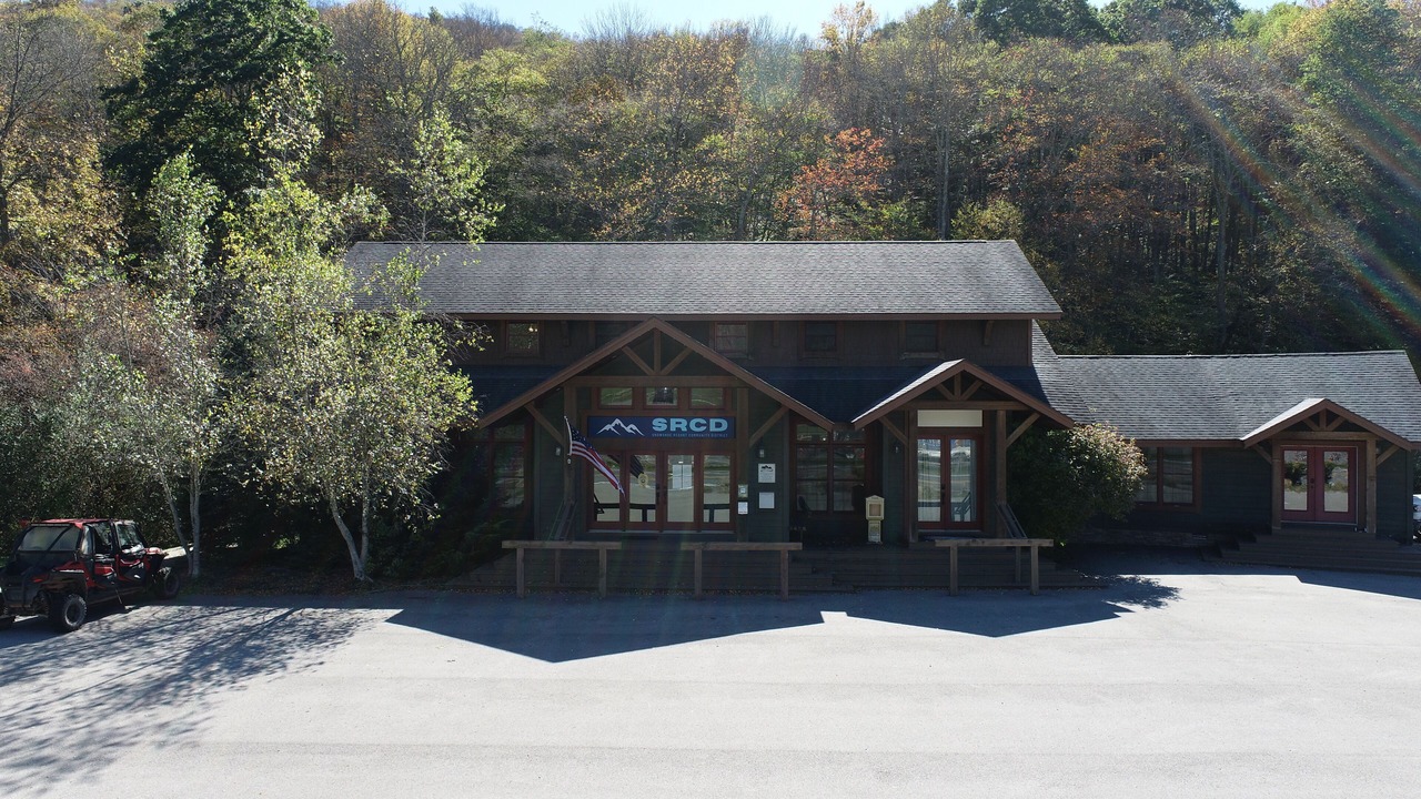 Photo of Outdoor in Edray