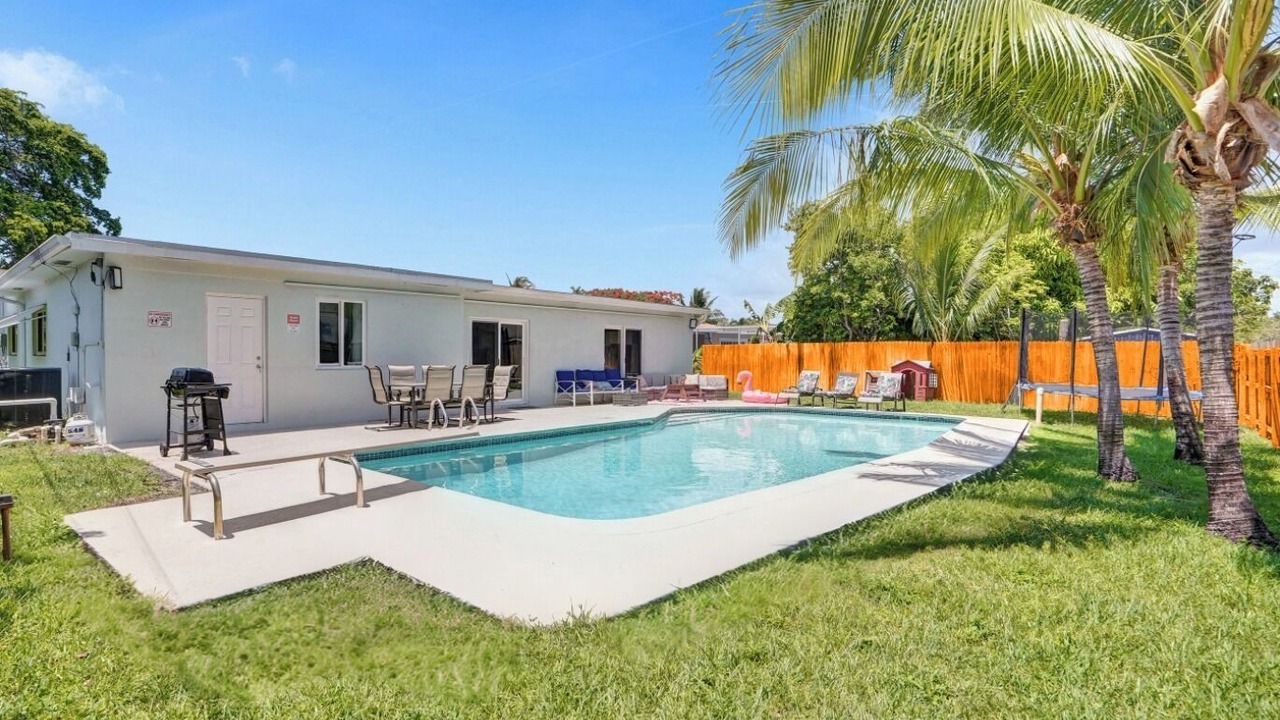 Photo of Outdoor in Hollywood Hills