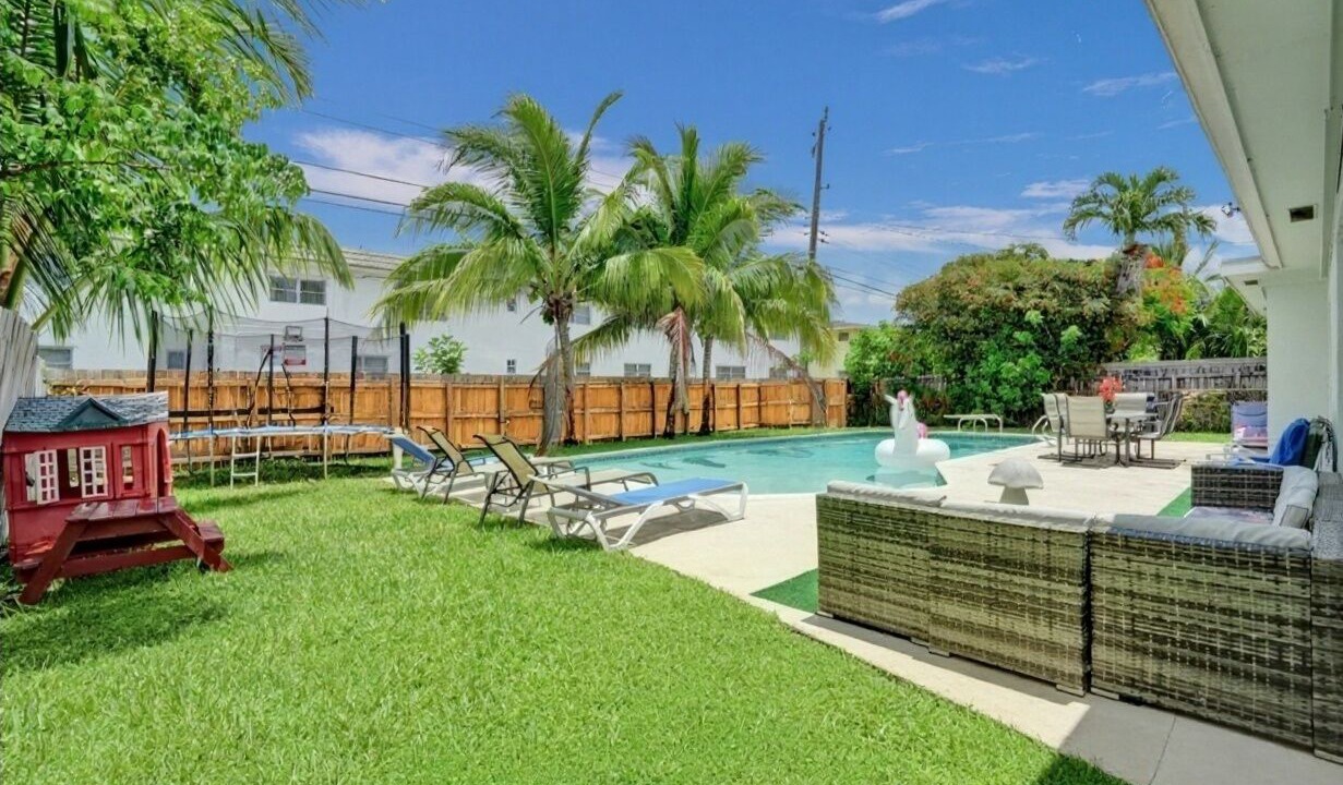 Photo of Outdoor in Hollywood Hills
