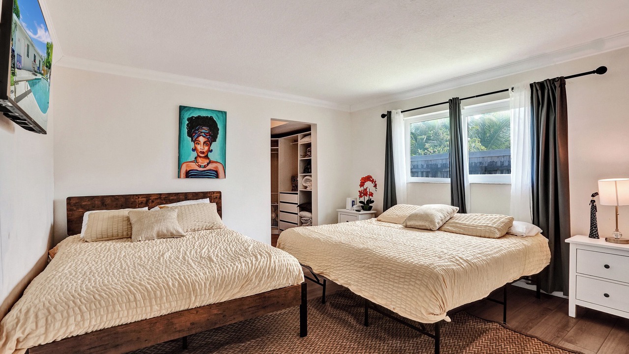 Photo of Bedroom in Hollywood Hills