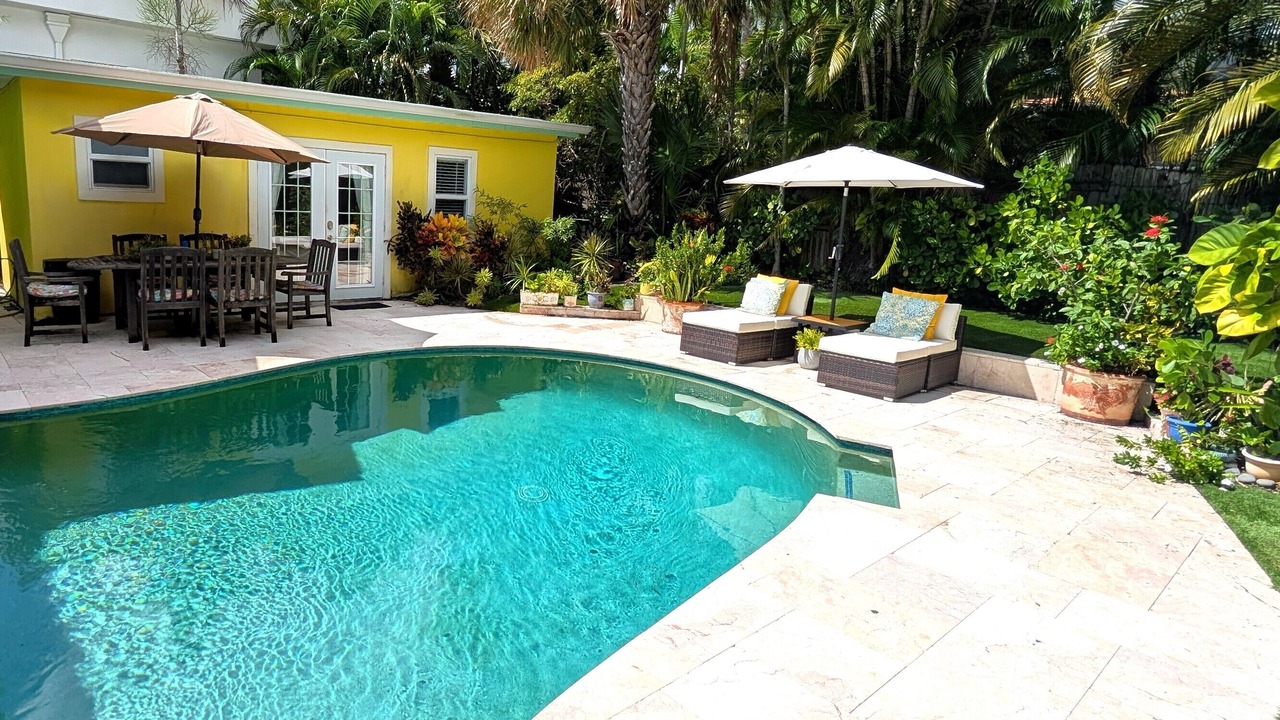 Photo of Outdoor in Hendricks and Venice Isles