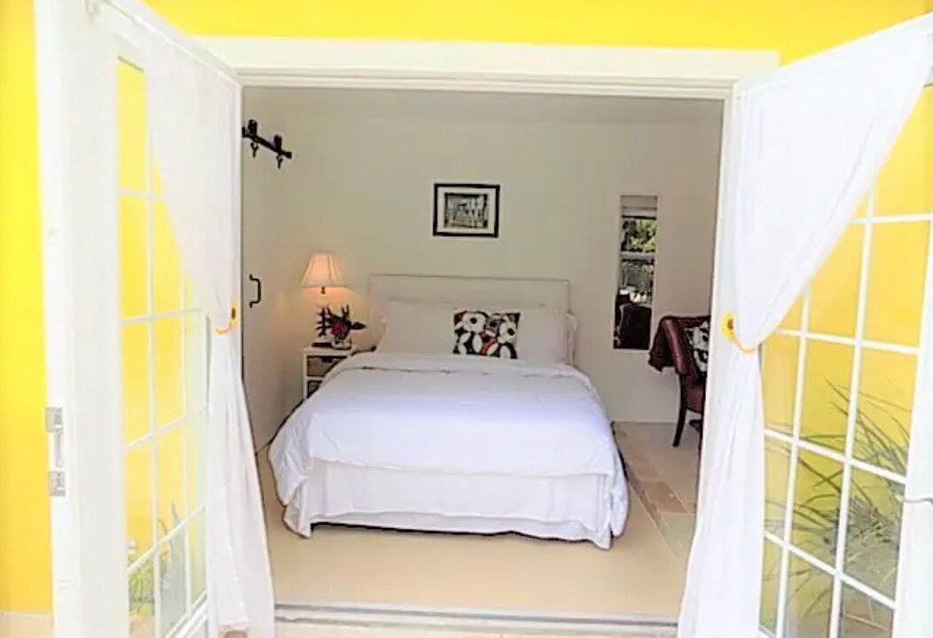 Photo of Bedroom in Hendricks and Venice Isles